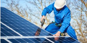 Installation Maintenance Panneaux Solaires Photovoltaïques à Sainte-Eulalie-en-Born